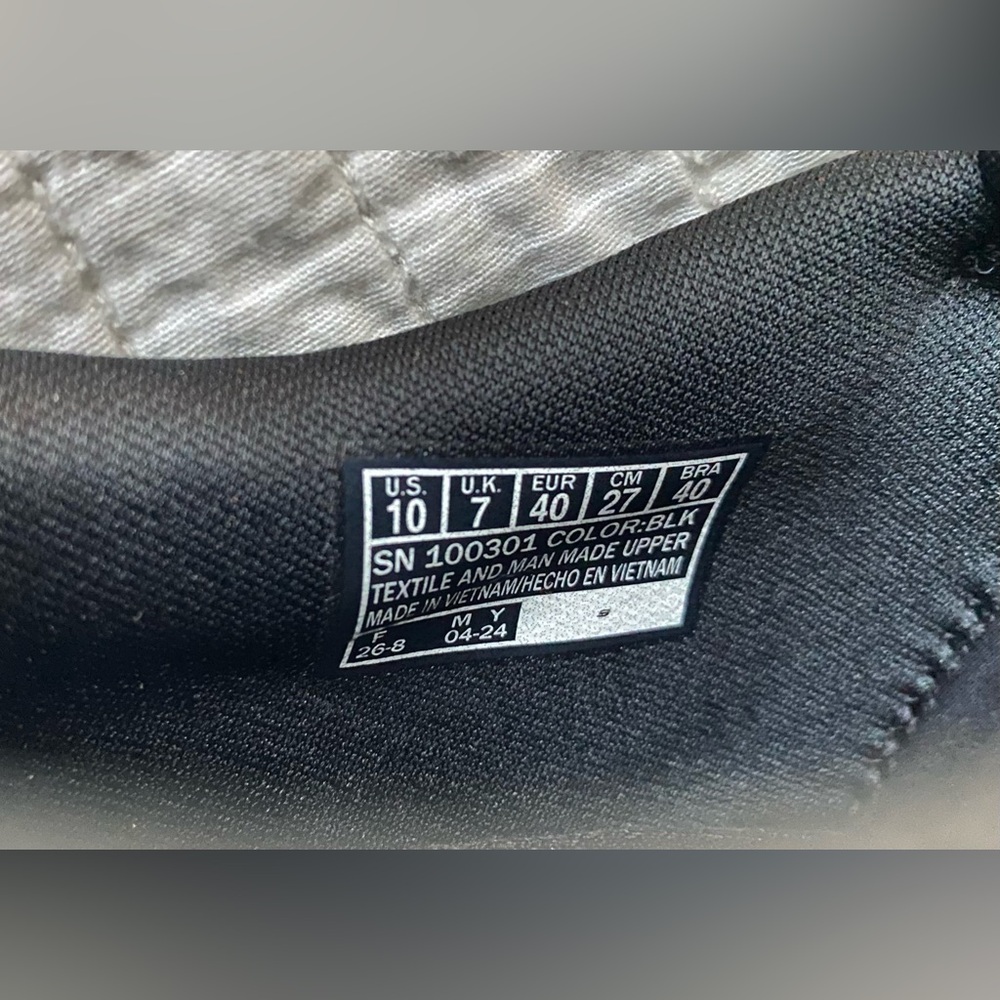 Like new! SKECHERS Breathe Easy INFI-KNITY Relaxed Fit SLIP-ON Sneakers Size 10 - Picture 9 of 13